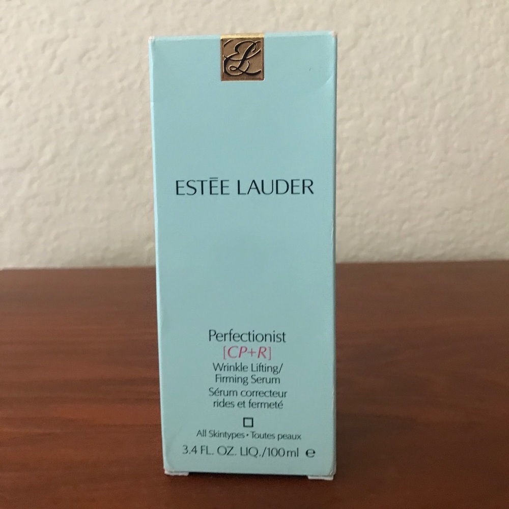 Ester Lauder Perfectionist CP+R